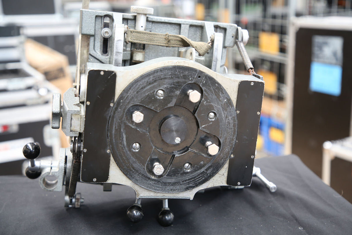 Vinten Camera Pan & Tilt head Mk3 - Preowned