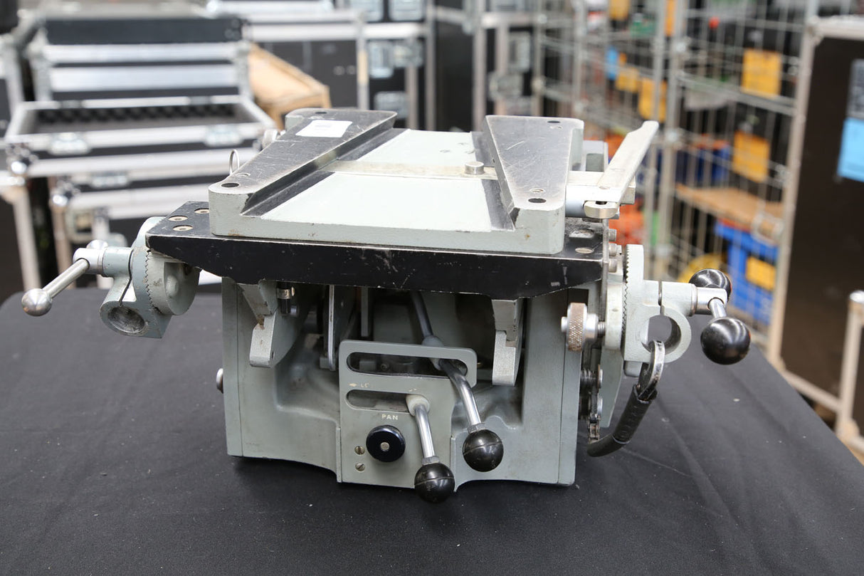 Vinten Camera Pan & Tilt head Mk3 - Preowned