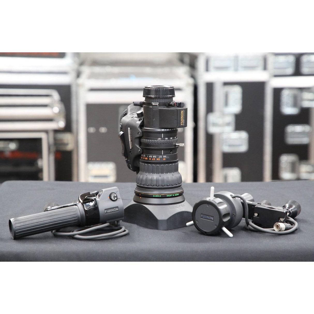 Fujinon HA18x7.6BERD-S6B with Servo kit - Preowned