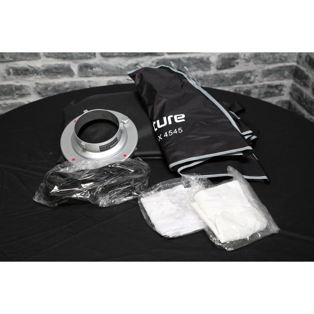 Aputure Light Box 45x45cm Inc Grid And Bag - Preowned
