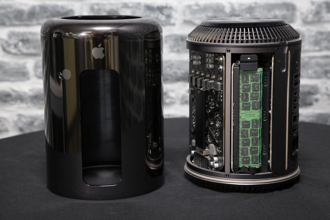 Apple MAC Pro Late 2013 Xeon 6-Core 3.5GHz 24GB 250G SSD Dual FirePro D500 - Ex Rental