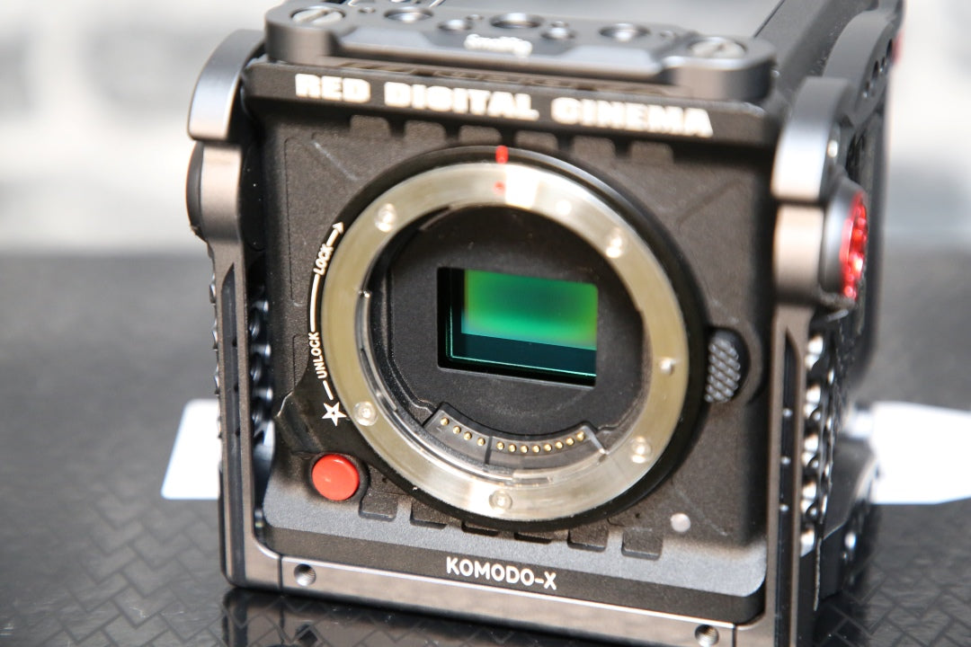 RED Komodo-X 6K Digital Cinema Camera (Canon RF) - Ex Demo