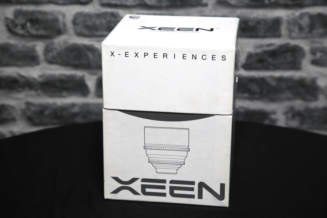 XEEN 35mm T1.5 Cine lens EF mount - Open Box