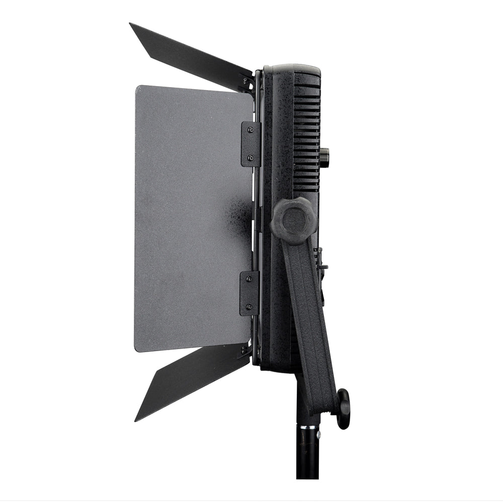 Nanlite 600-CSA Bi-colour LED Panel with V-Mount