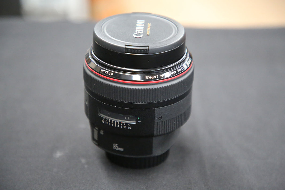 Canon EF 85mm f/1.2L II USM Lens - Demo