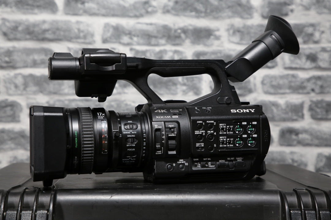 Sony Z280 Camera kit - Preowned