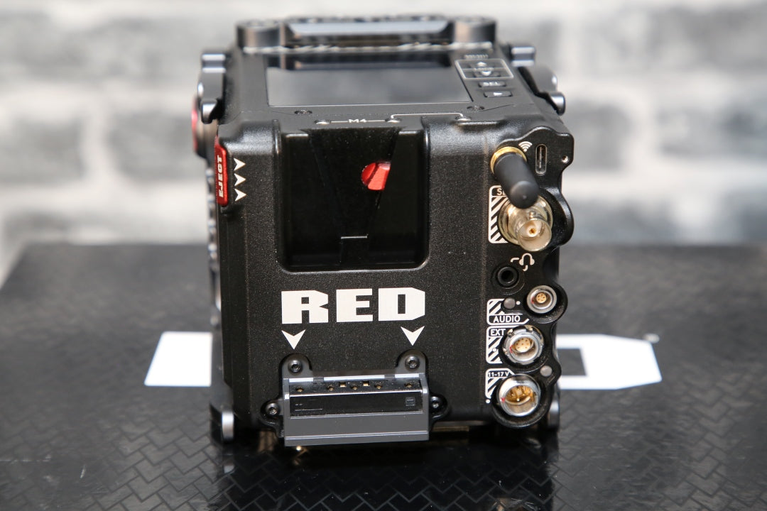 RED Komodo-X 6K Digital Cinema Camera (Canon RF) - Ex Demo