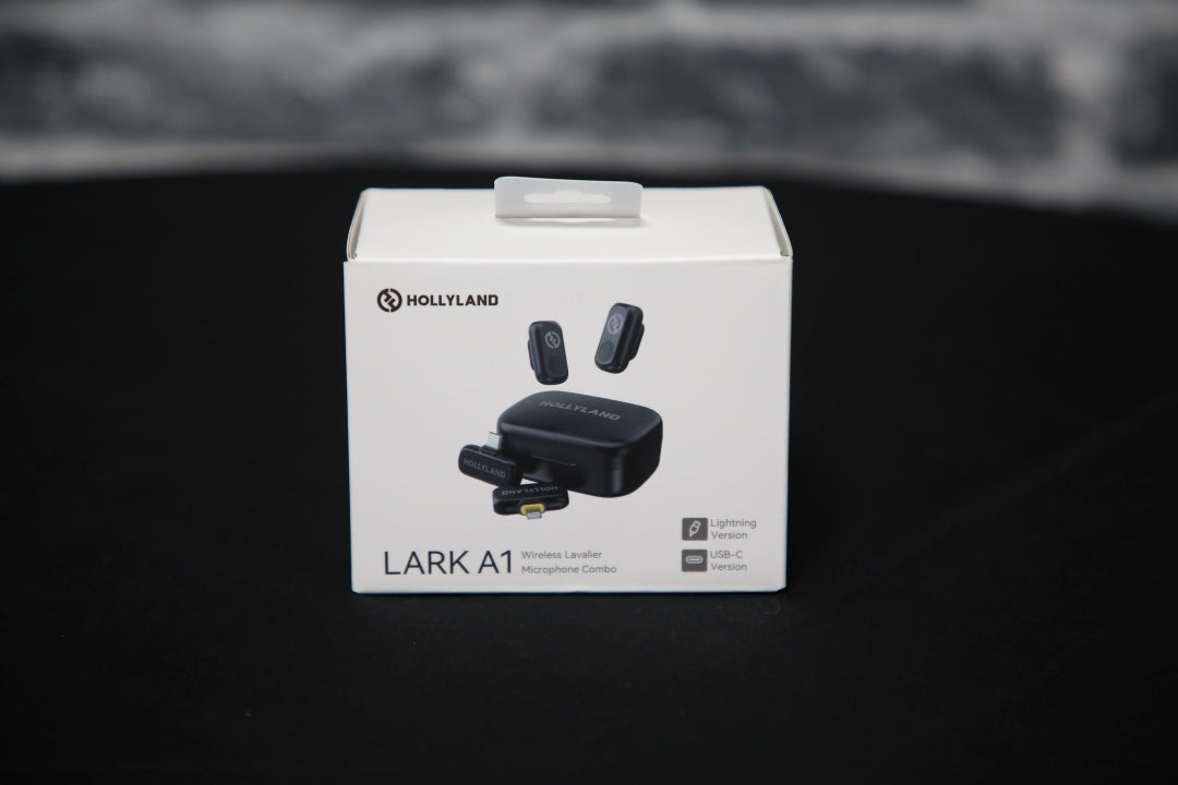 Hollyland LARK A1 Combo Wireless Mic System with USB-C and Lightning - Ex Demo