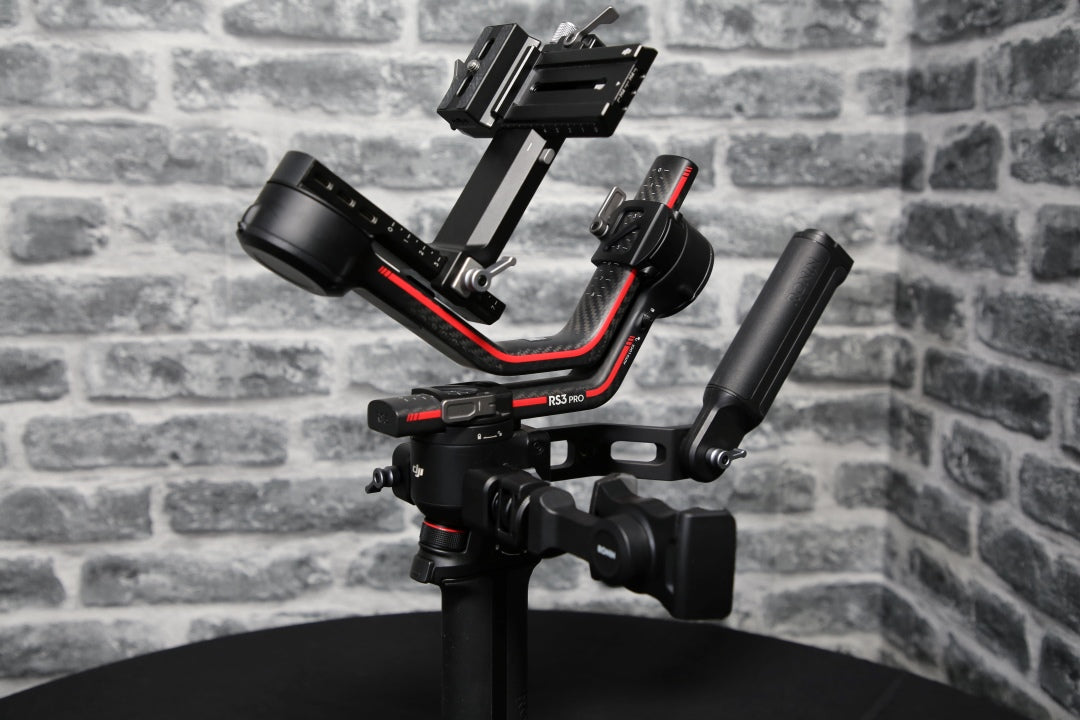 DJI RS3 Pro Combo Gimbal Stabiliser - Ex Demo