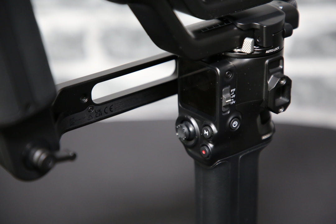 DJI RS5 Gimbal Stabiliser Combo - Open Box