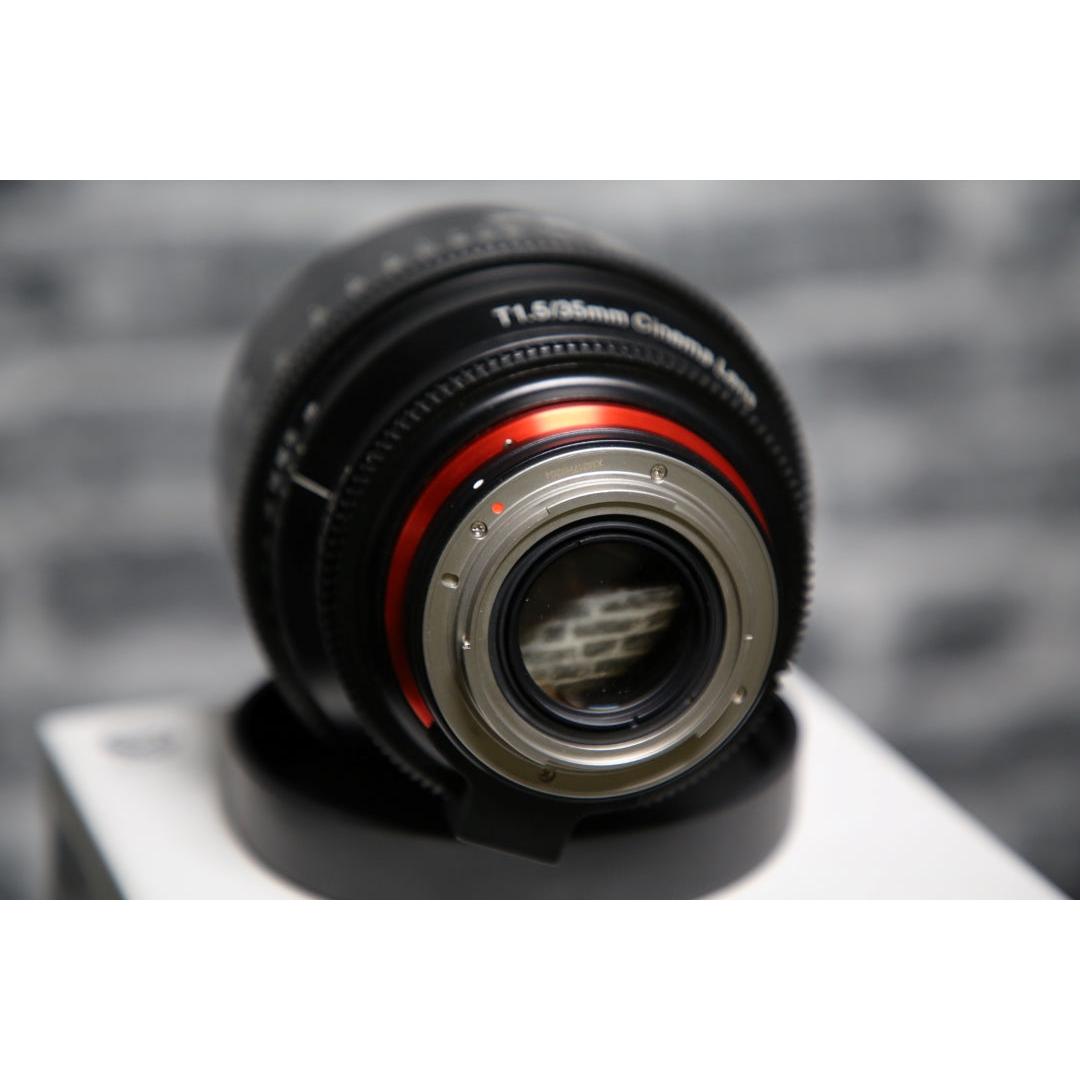 XEEN 35mm T1.5 Cine lens EF mount - Open Box