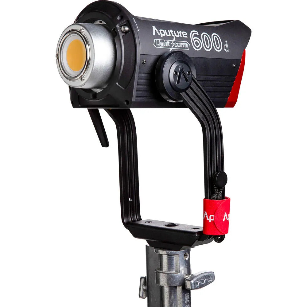 Aputure LS600D Standard Daylight LED With V-Lock