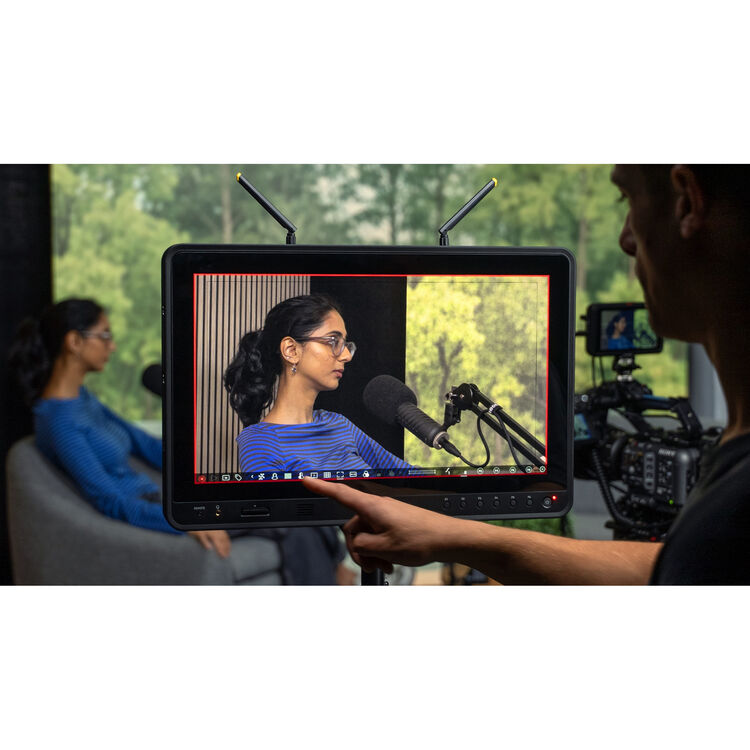 Atomos Sumo PRO-19 4K HDR Monitor-Recorder and Switcher