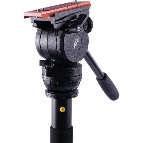Miller AIRV with Solo-Q pod Carbon Fibre 3 stage and soft bag