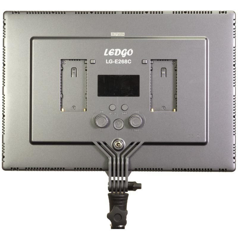 LEDGO Luxpad E268C twin LED light kit with batteries & light
