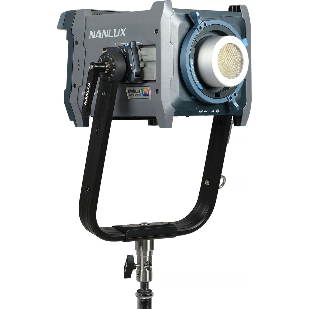 Nanlux Evoke 600C LED Full-Colour Spot Light with Trolley Case