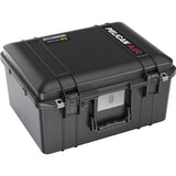 Pelican 1557Air Case with TrekPak Divider in Black