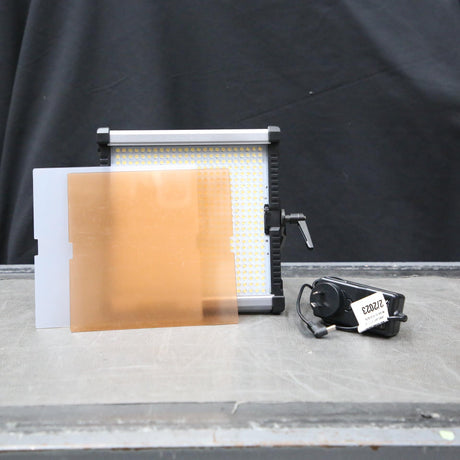 LightPro panel + stand